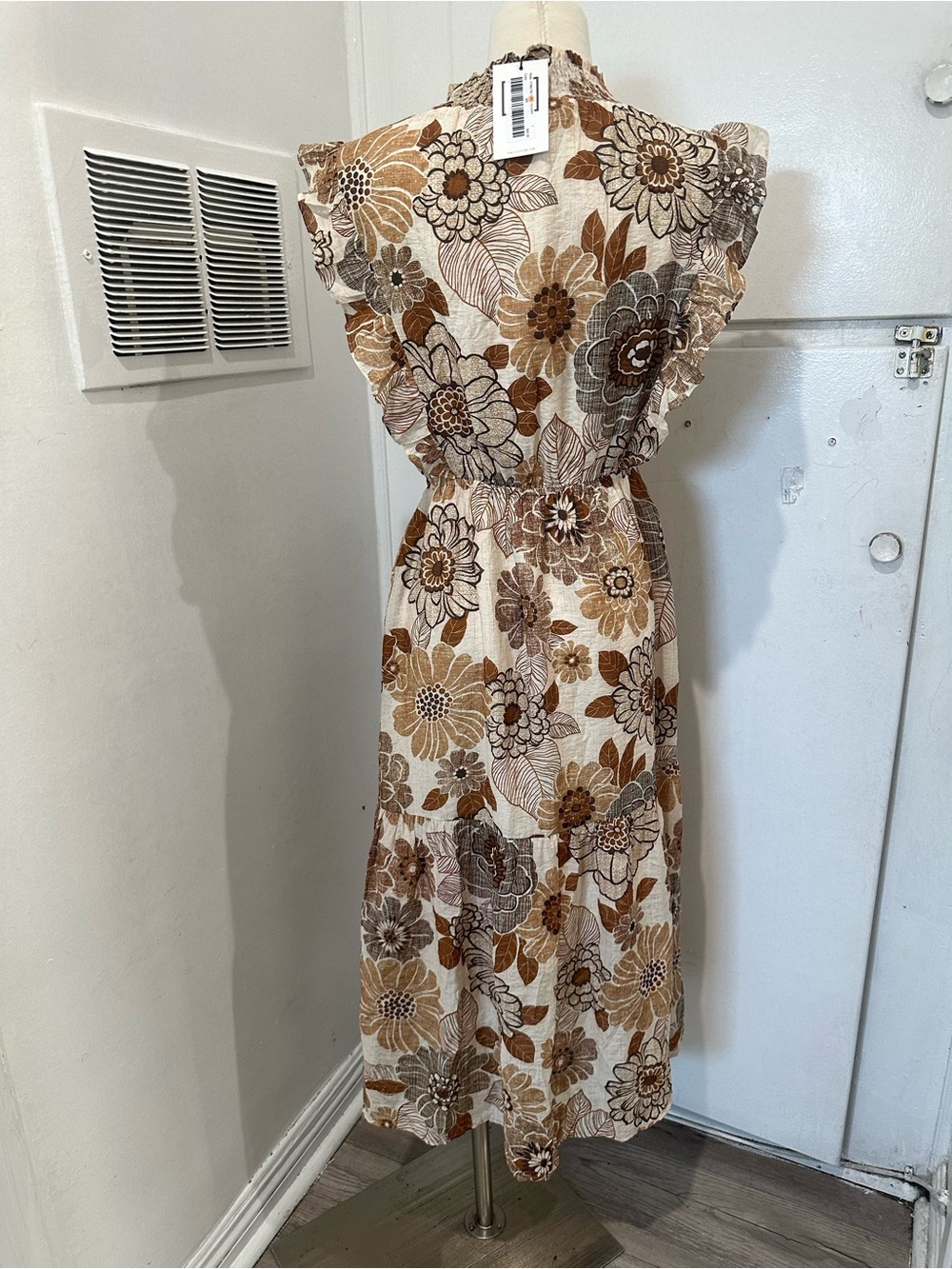 THML Cream and Brown Floral Midi Dress - Picture 4 of 8
